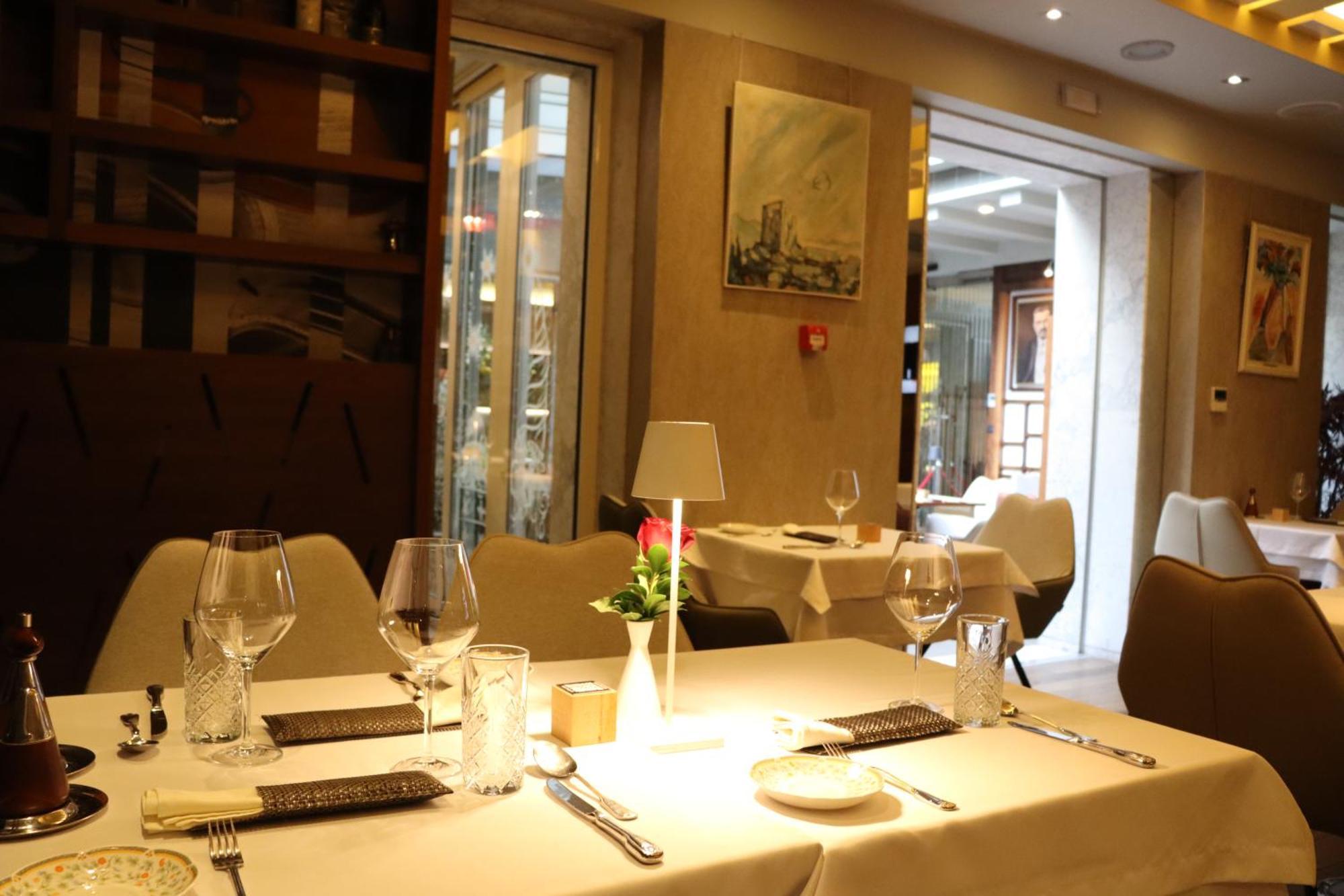 Zepter Hotel Belgrade, Member Of Zepter Hotels ภายนอก รูปภาพ